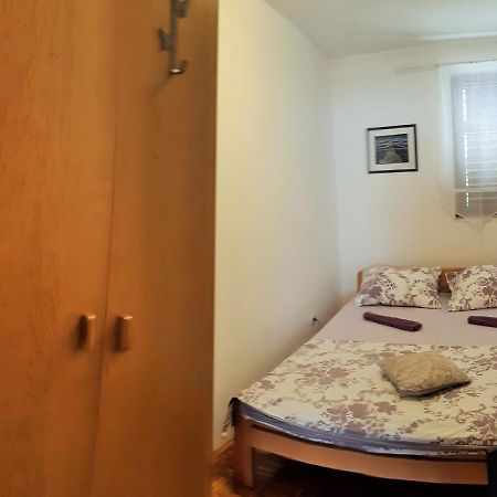 Dalmatino Apartmani Vir Bagian luar foto